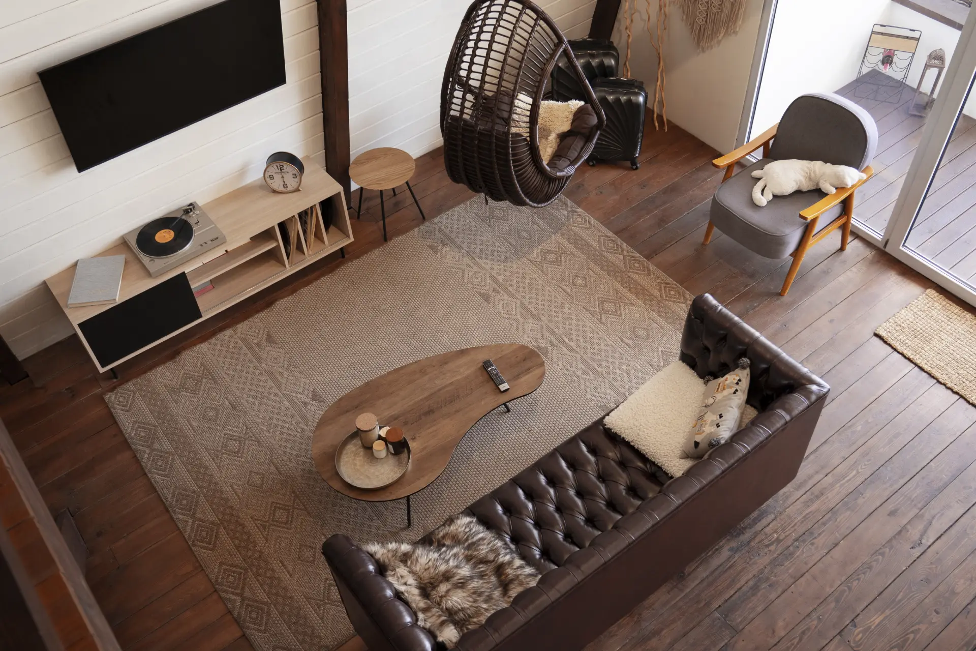 How SPC Flooring Adds Value to Real Estate in USA Competitive Housing Market